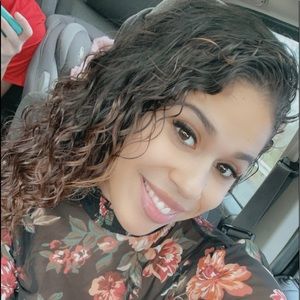 Meet your Posher, Lizette